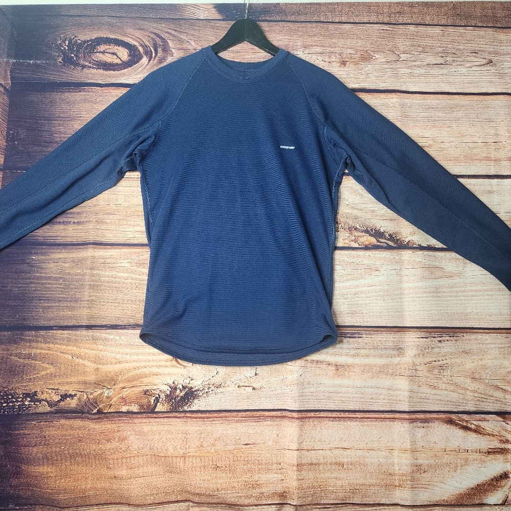 Patagonia Performance capilene Baselayer mens small t shirt navy